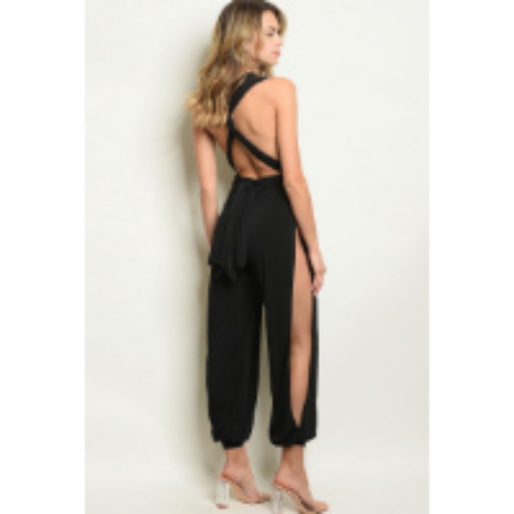 1 LEFT  BLACK SIDE SLIT JUMPSUIT🌷 - Picture 3 of 5